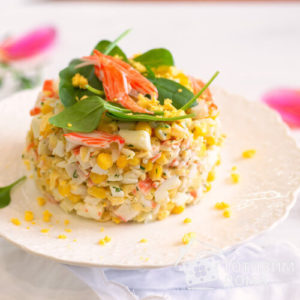Салат из крабовых палочек с кукурузой - пошаговый рецепт с фото